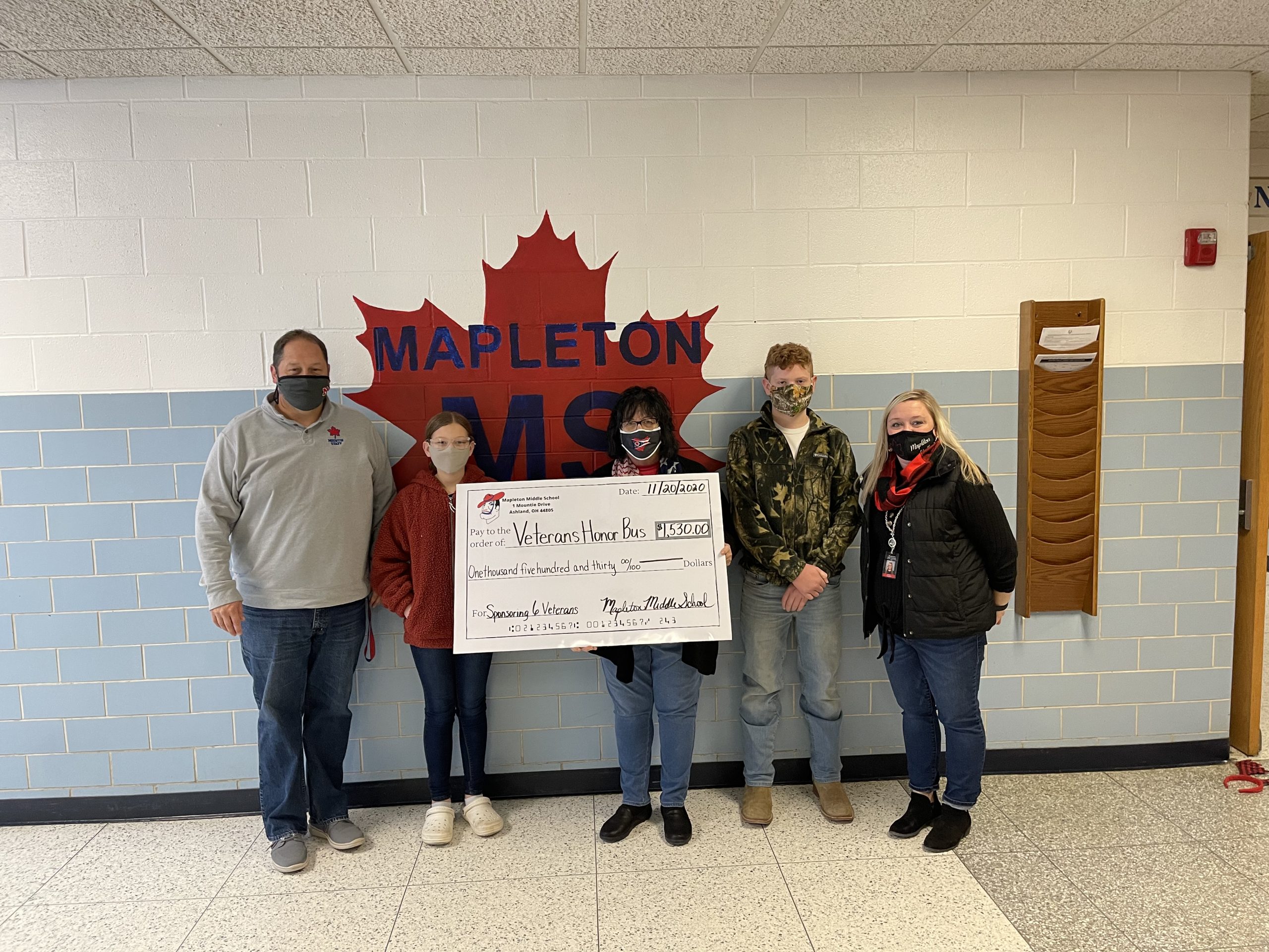 Mapleton Middle School students raise 1,530 to send 6 veterans to D.C.