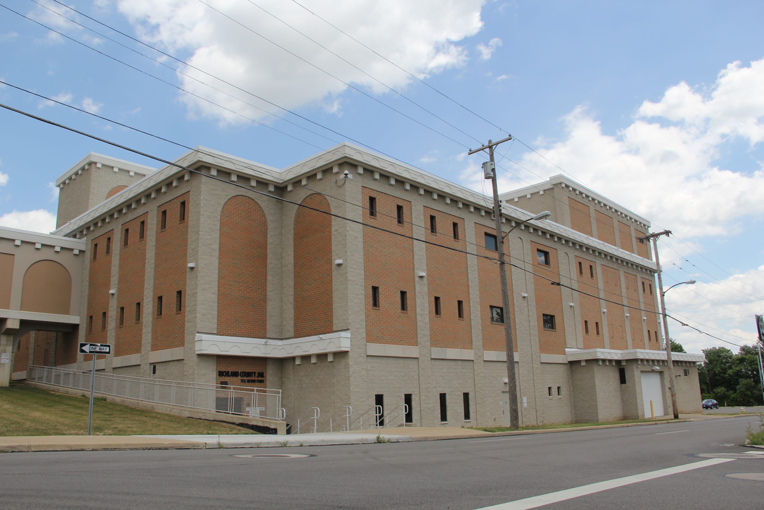 Mansfield woman died in Richland County Jail April 14 from fentanyl - Vimarsana News