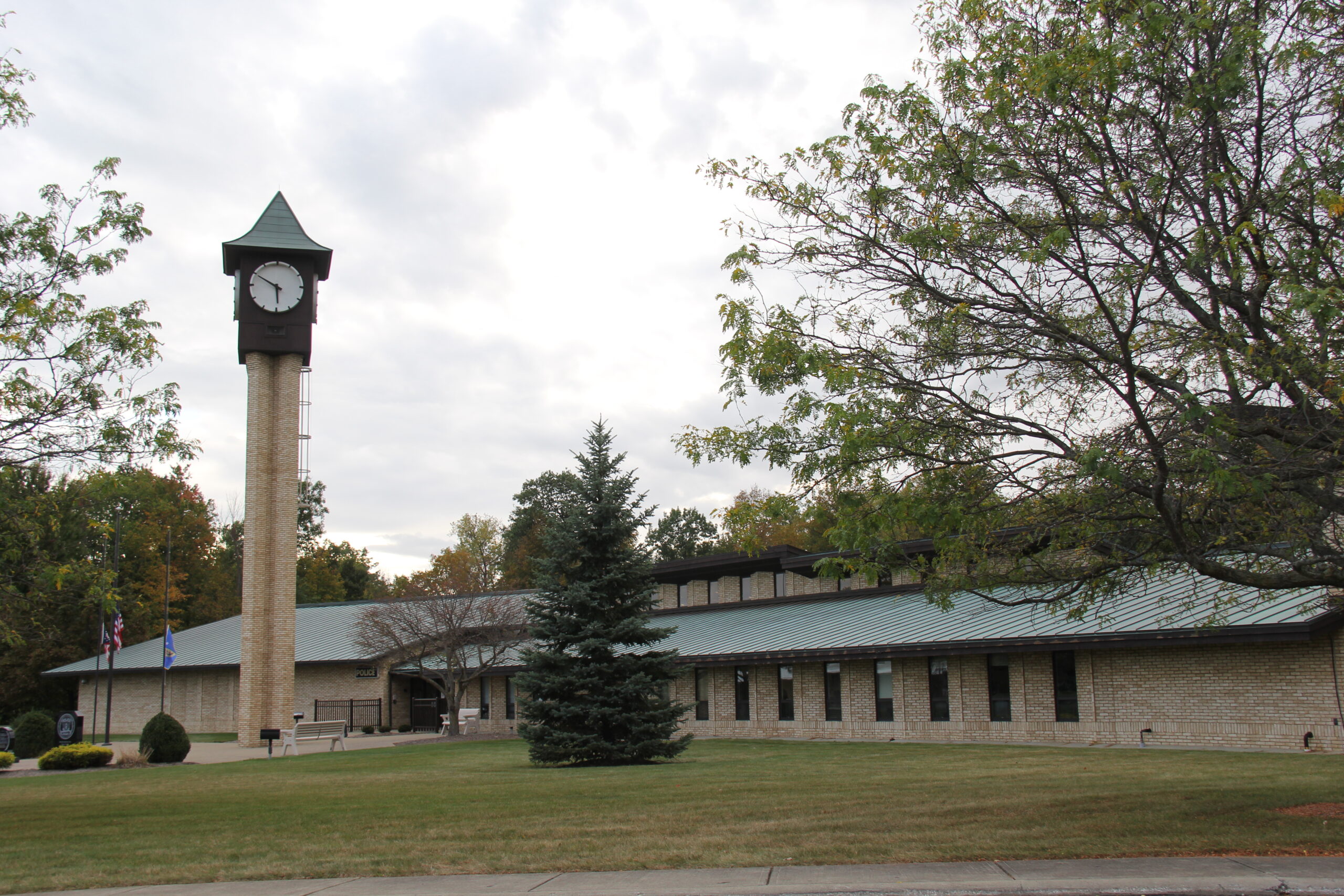 Former Ontario water supervisor must repay city after falsifying military records