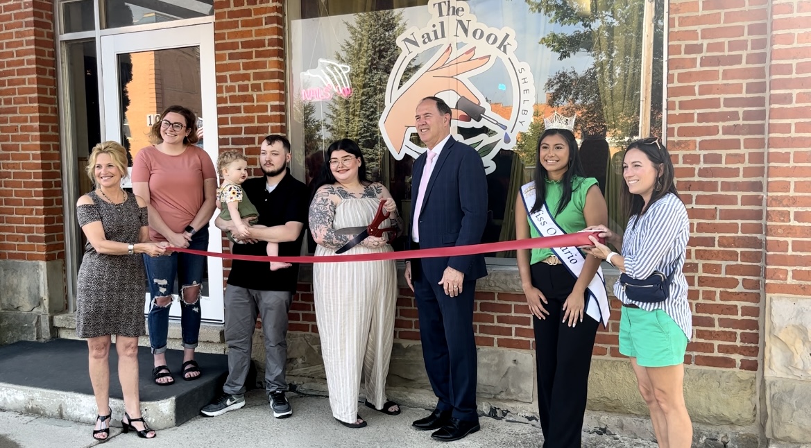 The Nail Nook Shelby celebrates with ribbon cutting
