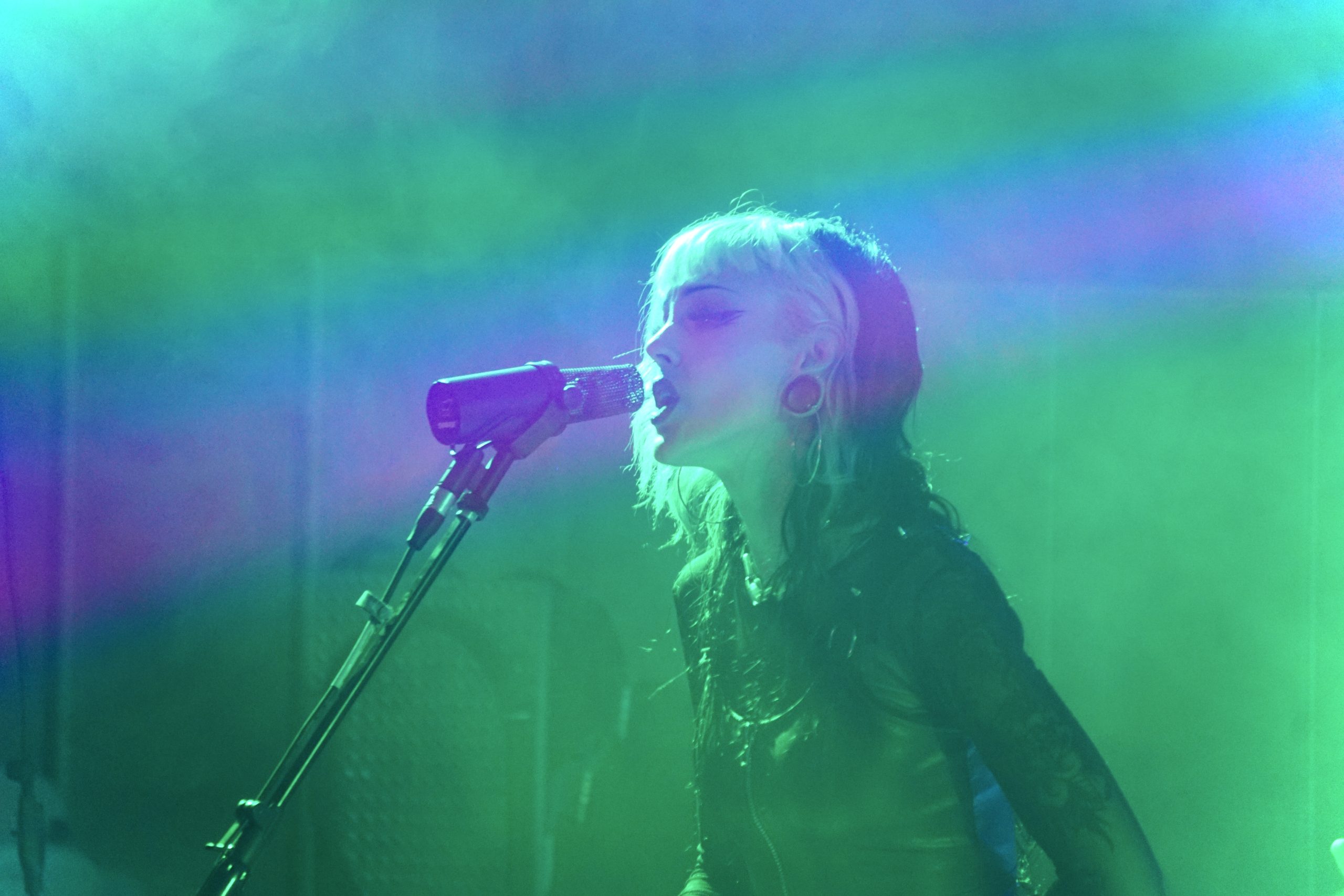 GALLERY: Newsroom After Hours opens with goth/punk rock show - Vimarsana News